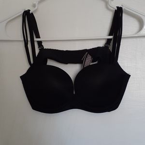 Victorias Secret 32B black adjustable bra